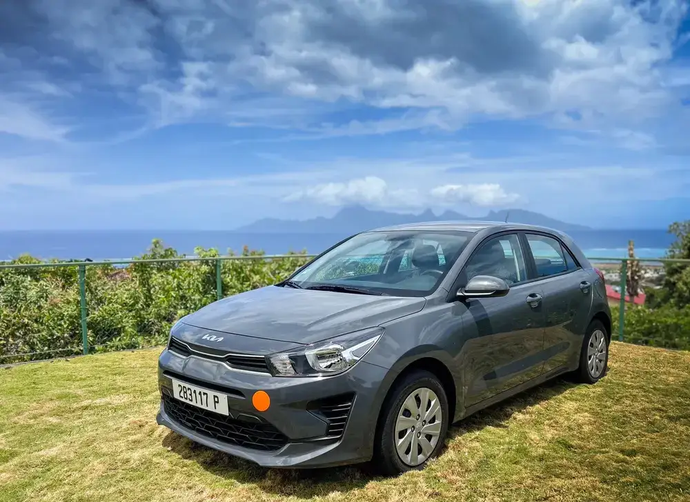 Kia Rio grise Adan'Eco Location